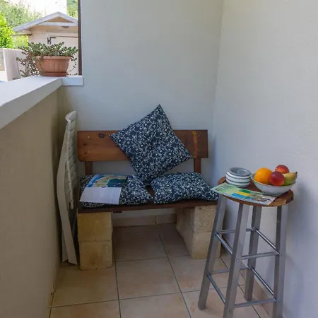 Apartment Jadran *